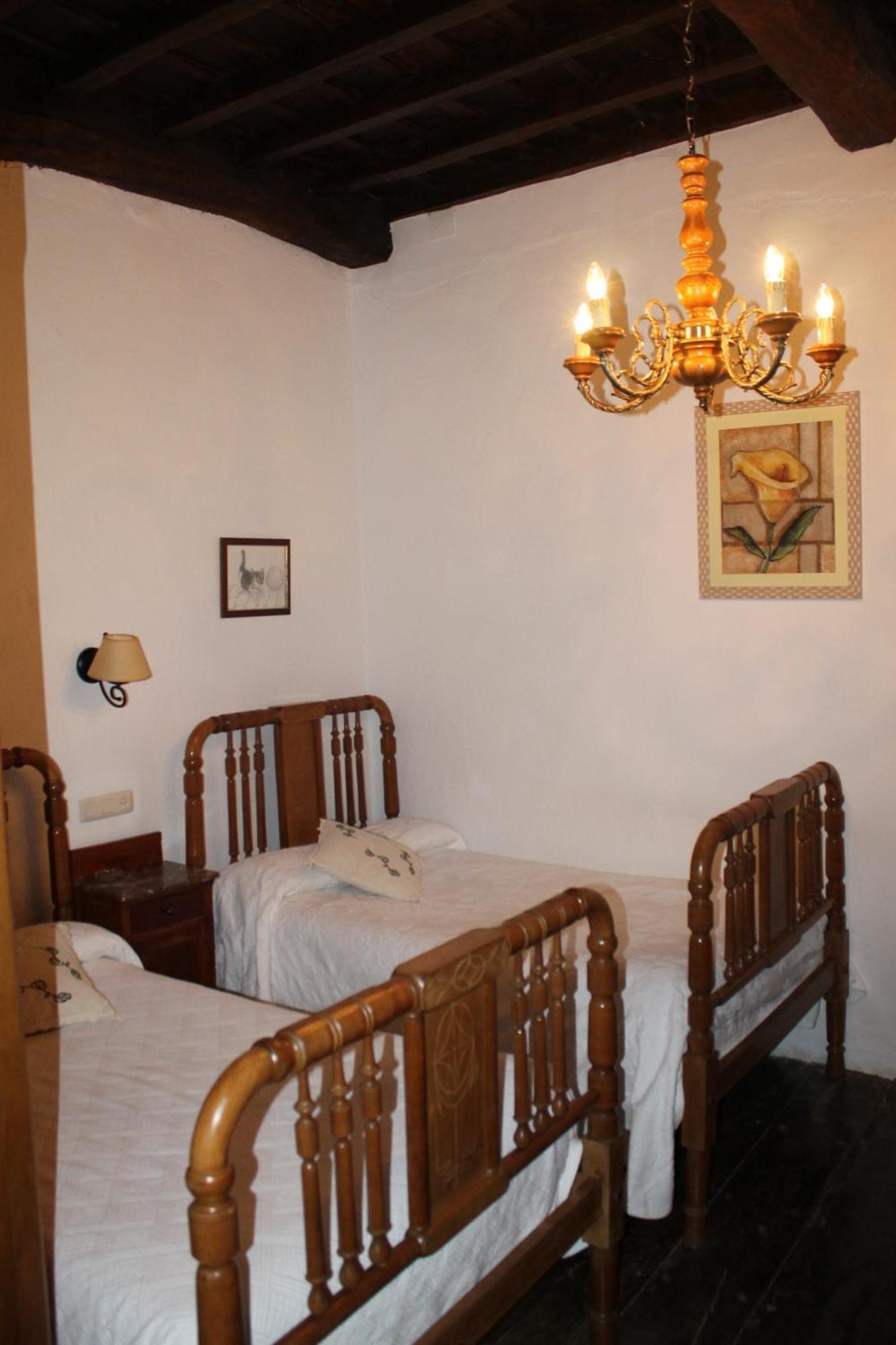Casona De Trevino Guest House Cosgaya Exterior photo